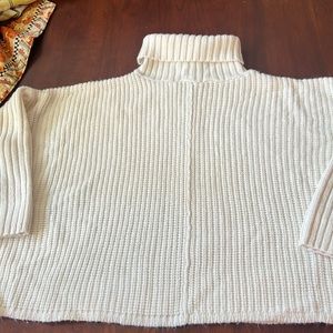 Cotton emporium turtleneck sweater off white